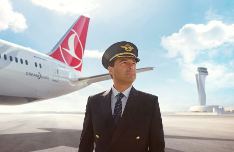 Cockpit Crew Turkish Airlines